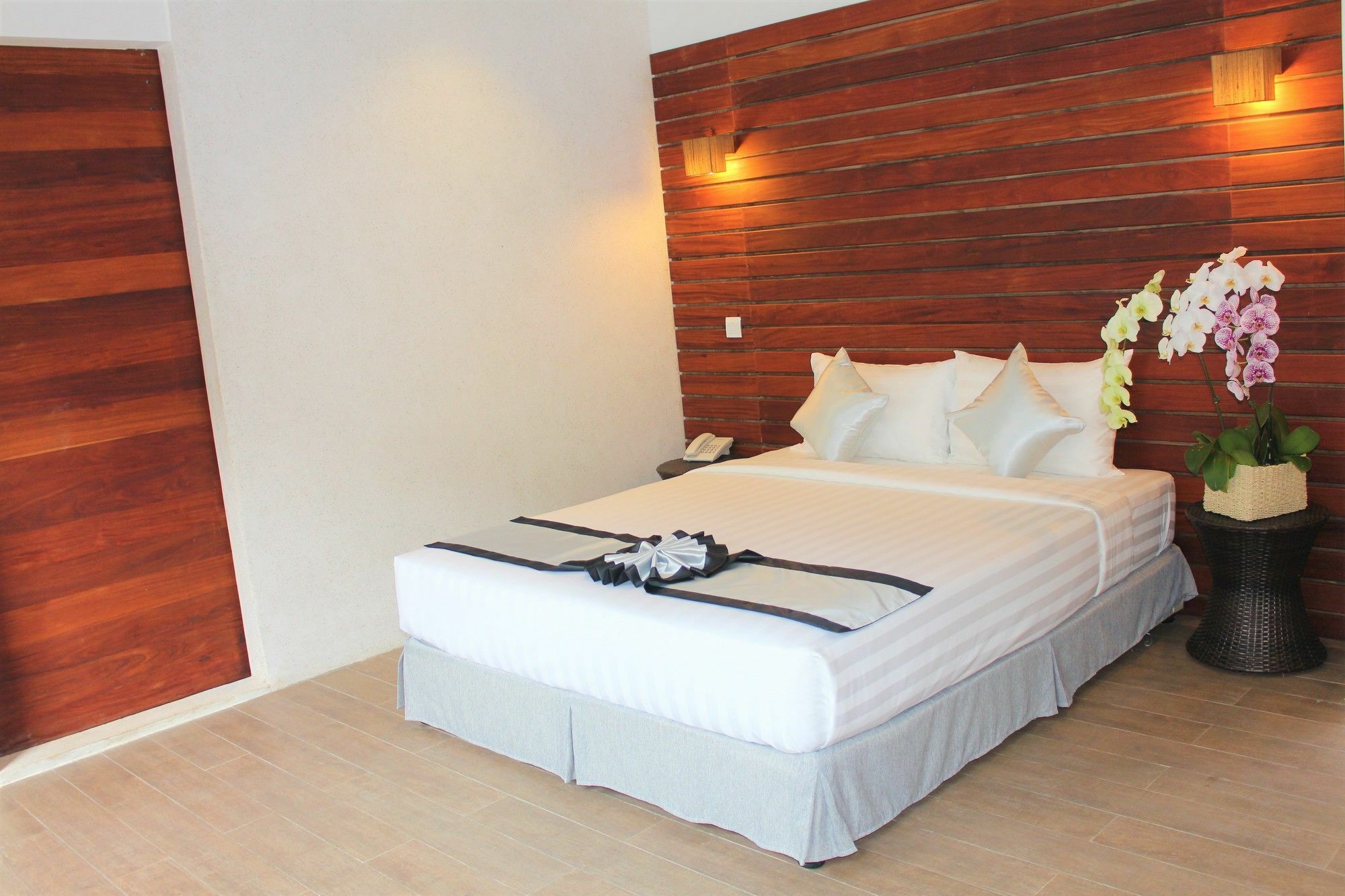 De Ninth Boutique Hotel & Spa Phnom Penh Bagian luar foto