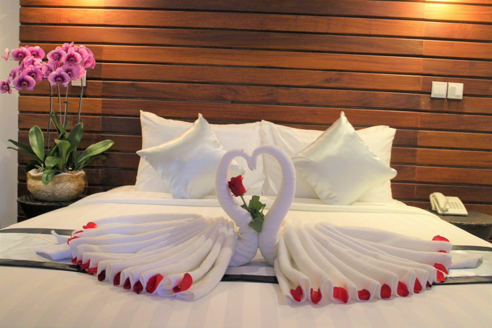 De Ninth Boutique Hotel & Spa Phnom Penh Bagian luar foto